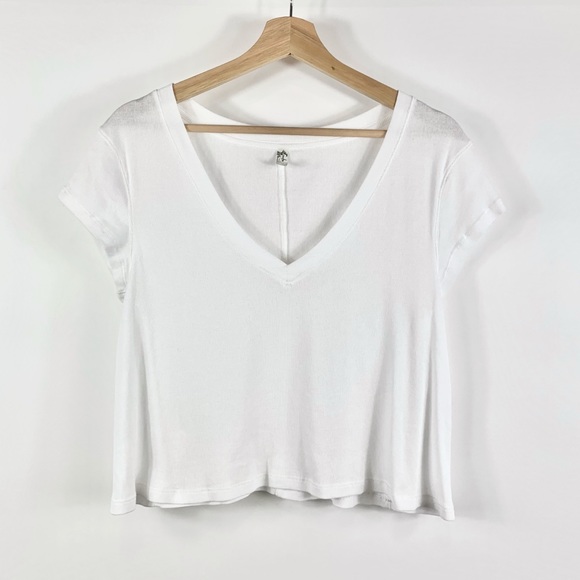 ❌SOLD❌ Free People Set of 2 Easy V Tee - Picture 8 of 8